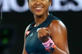 易游体育-大坂直美回归赛场，惊险取胜首场状态亮眼，德国队观众沸腾！的简单介绍