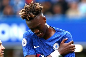 YY体育-JackeyLove迎来十赛季高光表现，切尔西球迷沸腾！的简单介绍