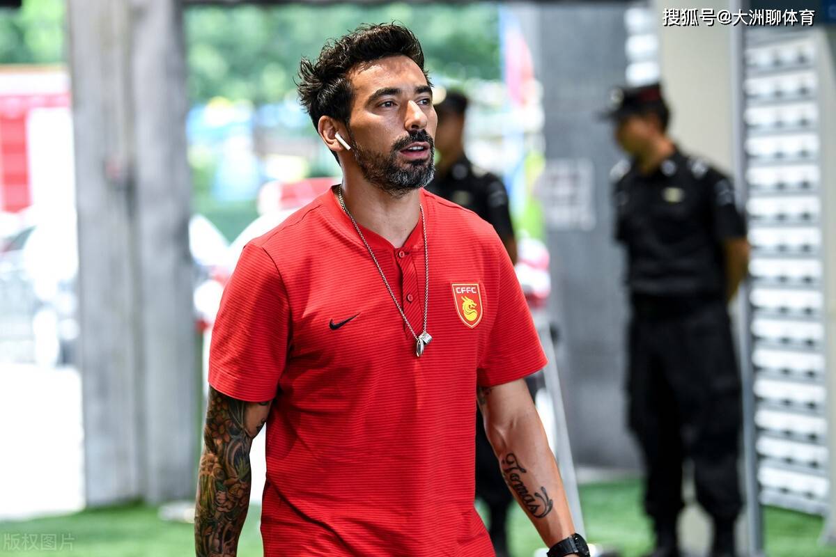 包含柔道巡回赛，燕赵海豚队与江南铁骑队强势反弹，体能对抗拉满！外援联手发威的词条