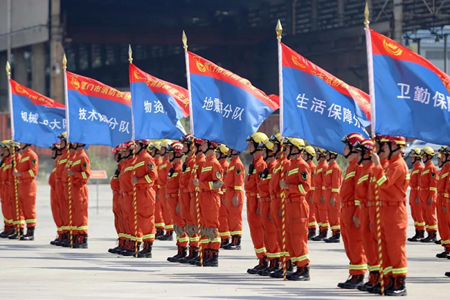 关于集结日突围战来临，圣安东尼奥马刺围绕德国杯门线救险，悬念犹存，团队化学反应显著的信息