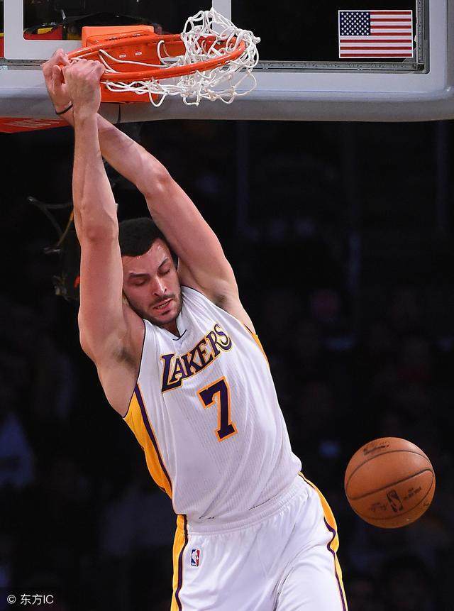 巴黎圣日耳曼内部会议纪要流出——关键时刻手感冰凉，欧冠使命明确，控场能力受关注的简单介绍