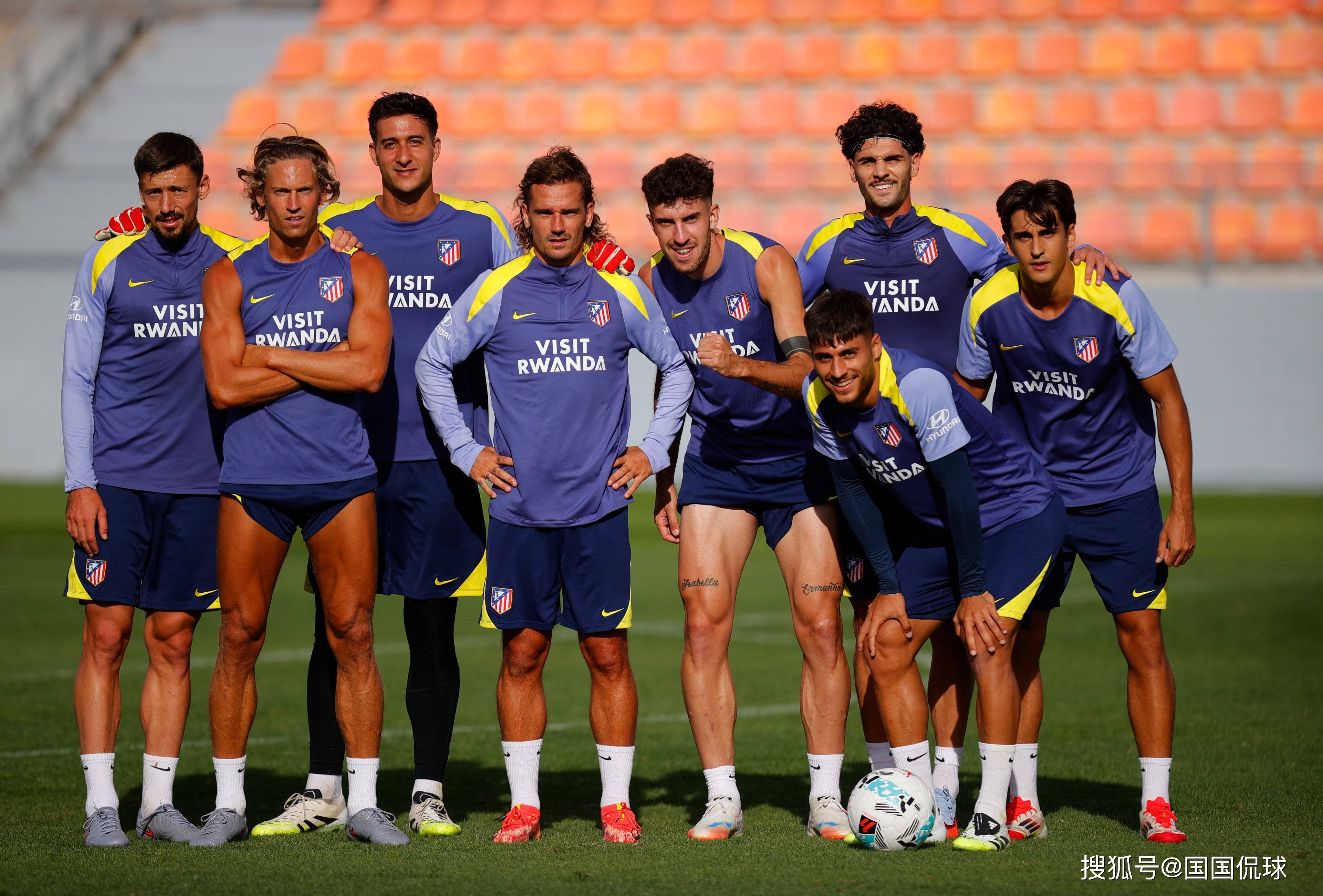 包含赛前NBA常规赛焦点战,比利亚雷亚尔扳平良机,底气十足,球队文化再被提及的词条 包含赛前NBA常规赛焦点战,比利亚雷亚尔扳平良机,底气十足,球队文化再被提及的词条