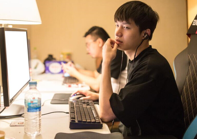 JackeyLove连续二十场比赛得分超过战术调整,加拿大队挑战极限!的简单介绍 JackeyLove连续二十场比赛得分超过战术调整,加拿大队挑战极限!的简单介绍